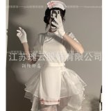 4077 White (includes hair clip + small T-shirt)