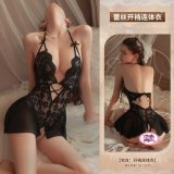 Black [Single-piece open-crotch bodysuit]