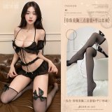 Black (Pearl-embellished bust three-piece set + flat-top stockings)