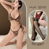 Image color + black stockings