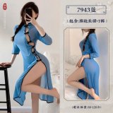 Blue Republic-era style cheongsam + T-shirt + white open-crotch socks