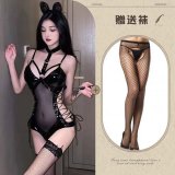 Image color + mid-mesh stockings
