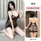 [Black] Lace camisole + T-shirt + black stockings