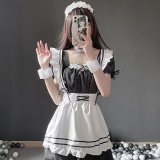 Maidservant (including T-shirt)