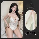 8842 White + White Fishnet Stockings