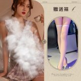 Image color + plain white stockings