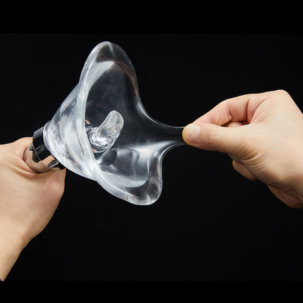 Rogge strong earthquake stirs up the mammary gland with a suction device
