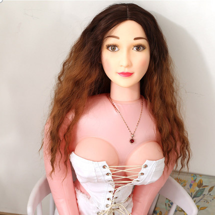Seductive mature young woman, stunning voice, hair transplant inflatable doll