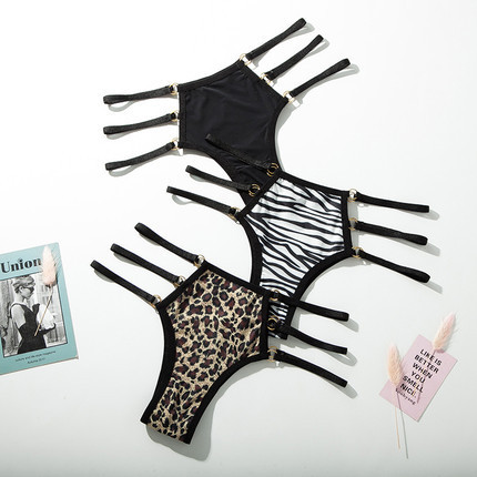 Stacy's hot hollow thin belt low waist underwear