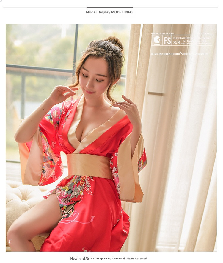 Stacy Japanese geisha style leakage nipple cross collar printed short kimono nightgown