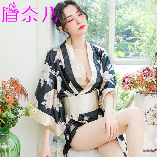 Elegant floral print japanese-style robe set, featuring lace details and tied waist design, perfect for romantic evening wear...