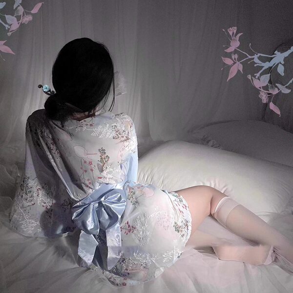 Sexy Japanese-Style Kimono Lingerie Set - Deep V Seductive Floral Print Thin Robe Bedroom Outfit for Women - blue