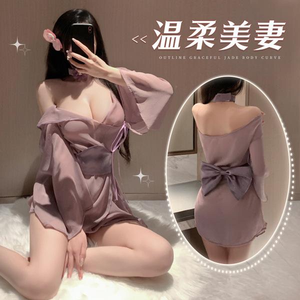 Elegant kimono-style sleep dress with wide sleeves, seductive design for women, perfect for nighttime comfort and style.