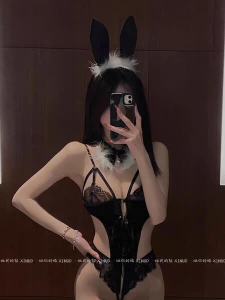 Red Velvet Bunny Girl Outfit - Christmas & New Year Sexy Lingerie Set for Small Bust - black