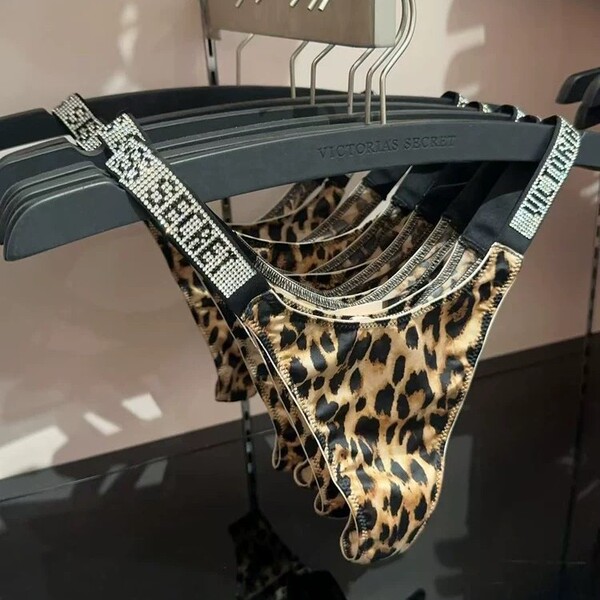 Ultra-thin ice silk thong yoga panties featuring mulberry silk gusset, breathable and hypoallergenic design.