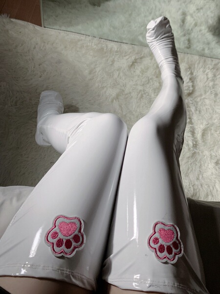 Kawaii Anime Cat Girl Over-The-Knee Socks - Shiny Tight Cosplay Stockings for Women - 8074 White