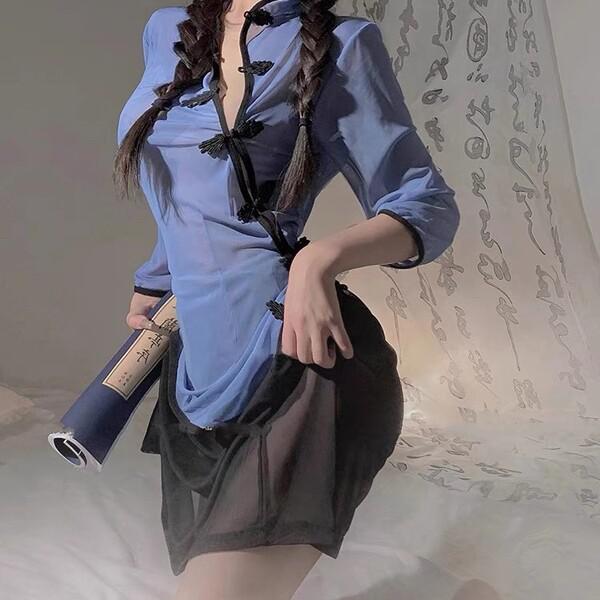 Vintage-Inspired Lace-Trimmed Cheongsam Sleepwear Set - Sexy Split-Hem Silk-Look Nightdress for Women