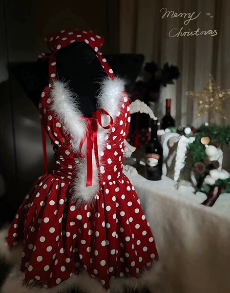 Glowing Cloud Christmas Lingerie Set - Polka Dot French Sleep Dress & Matching Bralette for New Year Eve - Christmas dress 4298 [with fur trim on the chest]
