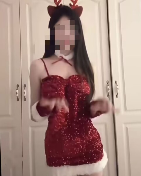 Christmas Velvet Lingerie Set - Sexy Role Play Sleep Dress & Naughty New Year Costume Outfit for Date Night - Christmas outfit (ears + clothes + gloves + neck ring)