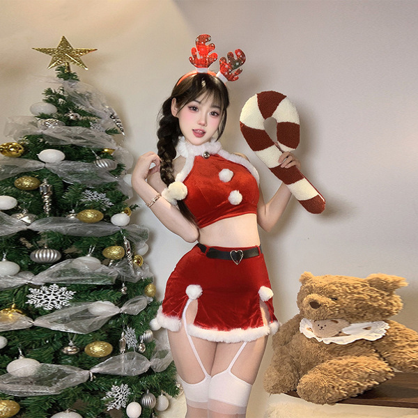 Christmas-Themed Lingerie Set – Halter Backless Velvet & Faux Fur Crop Top + Slim-Fit Pencil Skirt Holiday Outfit - Christmas two-piece dress [top + skirt + belt]