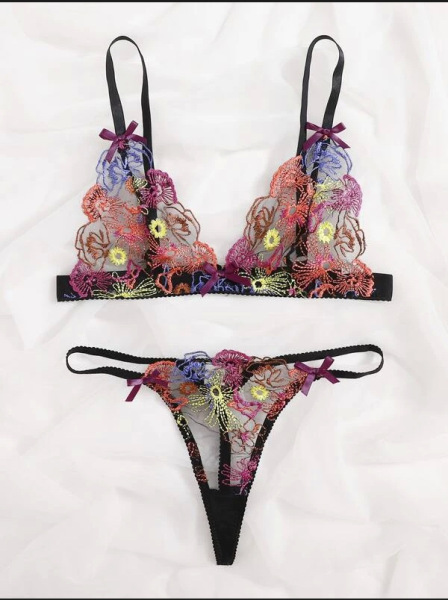 European-Style Sexy Lace Bra and Panty Set – Vibrant Floral Embroidered Women's Intimate Lingerie Outfit - color