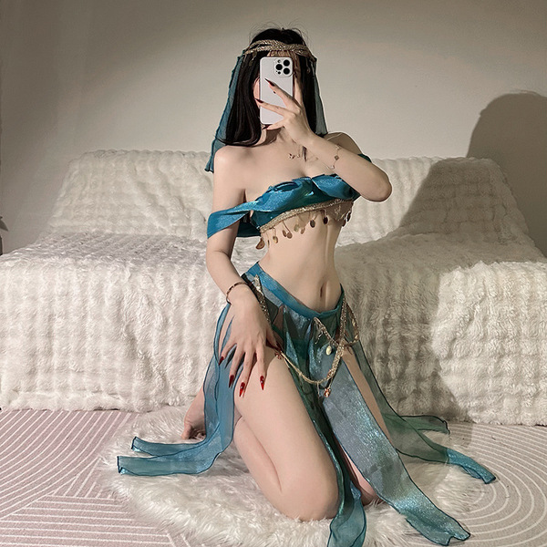 Exotic dance-inspired lingerie sleep set - pure-yet-alluring ancient chinese style bodice & palace-themed nightgown ense