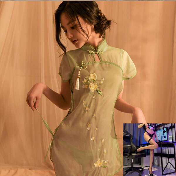 Mannye Qing Vintage Lace Cheongsam Lingerie - Sexy Sheer Retro Embroidered High-Neck Split Bodysuit with Ties - Green and black fishnet stockings