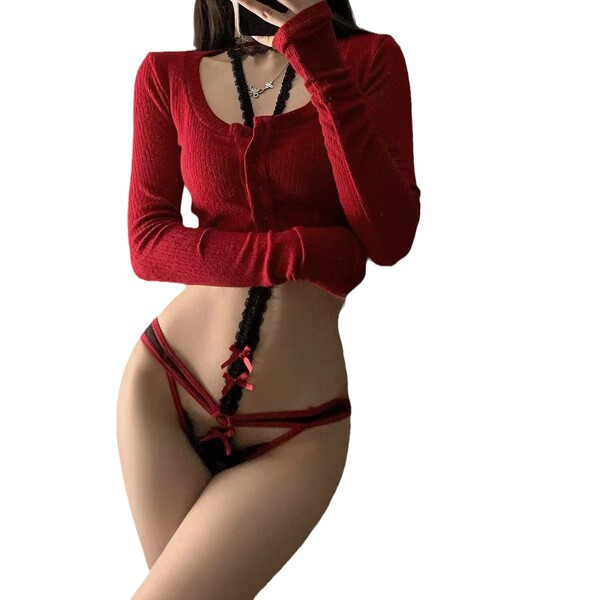 Guiyun sensual lingerie set featuring a pure and tempting lace low-rise g-string with halter neck design, perfect for intimat...