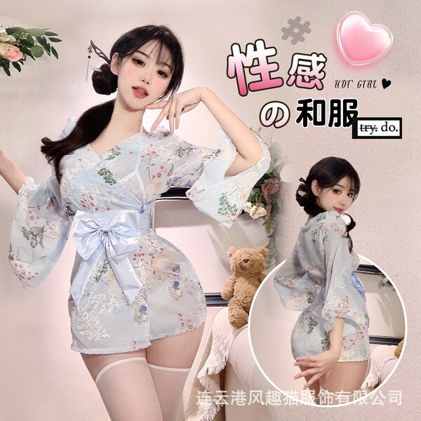 Japanese-style sexy lace kimono robe set featuring embroidery and bow detail, perfect for seductive sleepwear outfits.