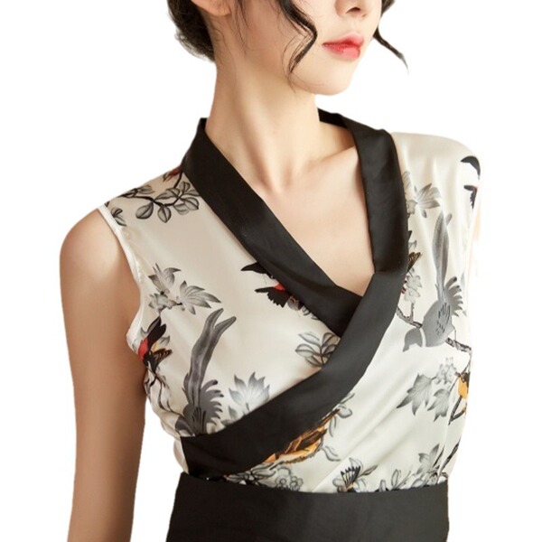 Japanese-style sexy lingerie kimono set - thin seductive sleepwear & loose robe for women, featuring floral patterns and eleg...