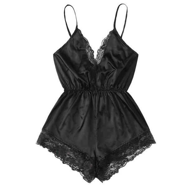 Black lace sleep dress set with delicate floral trim, stylish european-inspired womens sexy loungewear for elegant nights.
