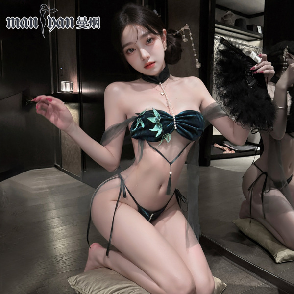 Woman modeling mannyan bamboo shadow qipao lingerie set - elegant ancient chinese style sexy three-piece outfit for date nigh...
