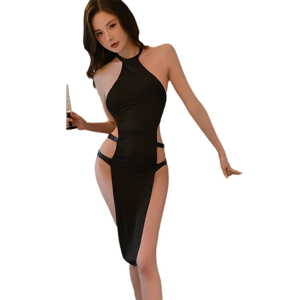 Sexy black jumpsuit with high waist, slit design, bare shoulders, and back cutouts. perfect bodycon fit for evening wear.