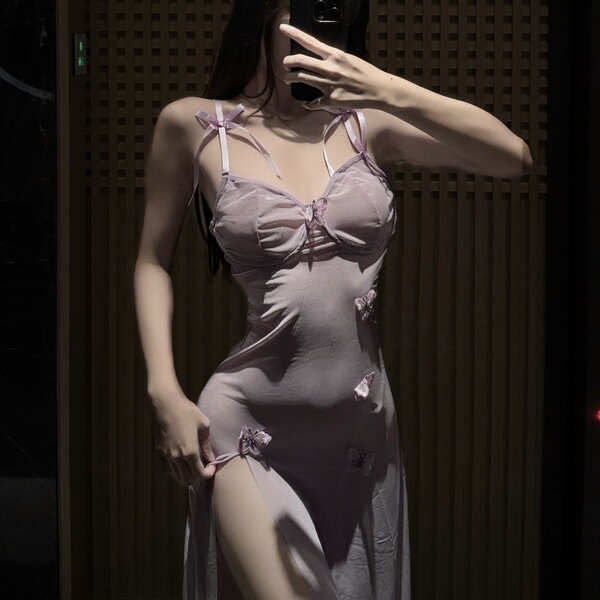 Sexy manyu lingerie set featuring sheer mesh backless design, high slit, adjustable straps, and elegant bows for stylish slee...