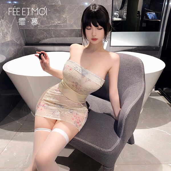 Sexy strapless bodycon sheer kimono set with floral embroidery and bow detail, perfect for evening elegance.