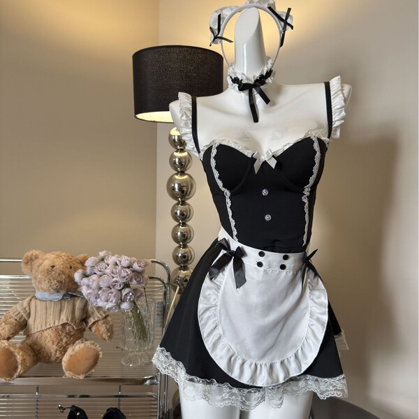 Sexy maid costume set featuring nightyiia plus size design with underwire push-up bra and matching sleepwear, perfect for the...
