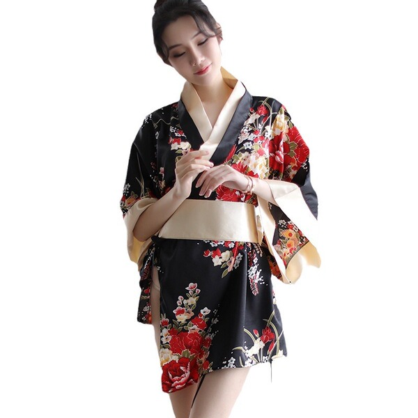 A woman models a plus-size japanese kimono lingerie set featuring floral patterns, perfect for role play and hanfu costumes.