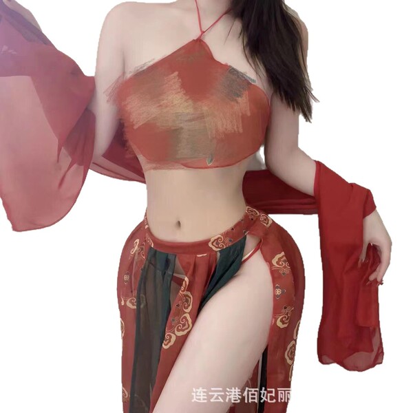 Vintage chinese-inspired plus-size lingerie set featuring embroidered hanfu-style doudou and cheongsam designs, perfect for r...