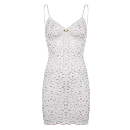 White floral bodysuit with v-neck and adjustable straps. pure & alluring sweet sexy matching lingerie set for women.