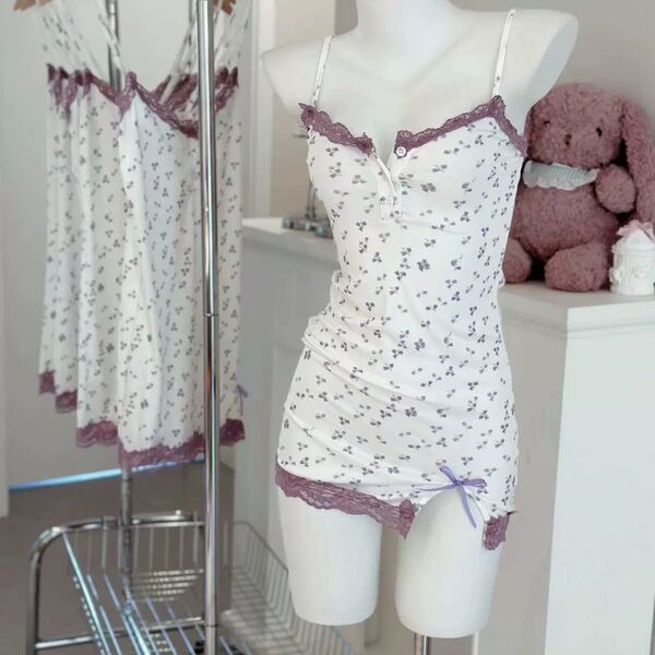 Sexy & sweet tight-fit purple floral lace sleep dress for women, perfect nighttime comfort with elegant design