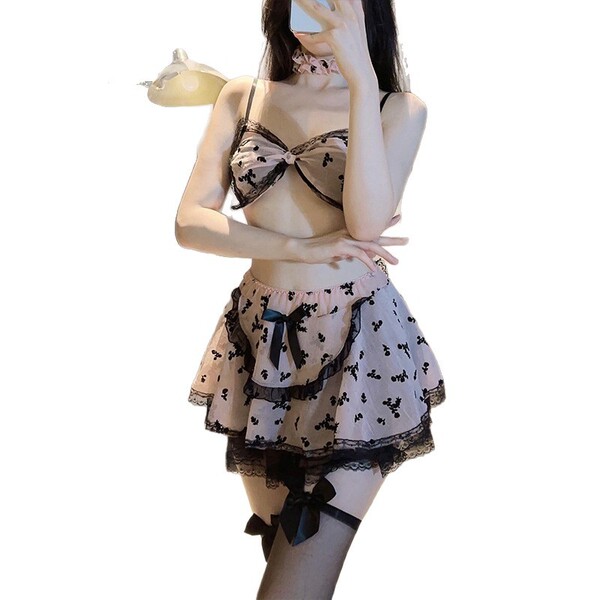Qing lian yi sexy maid costume set featuring a flirty cupcake skirt with floral patterns, perfect for small bust enhancement.