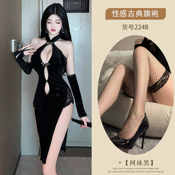 Vintage-chic black qipao with split back design, perfect for women seeking sensual allure and elegance.