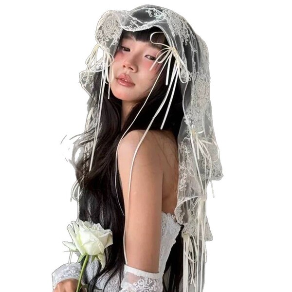 Elegant retro lace bow veil headband, perfect for french chic weddings. ideal for photoshoots and travel, adding a touch of v...