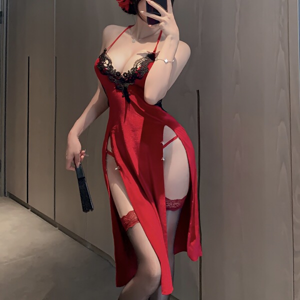 Sensual no-remove halter lingerie featuring vintage qipao design, backless cut, and lace detailing for plus-size elegance.