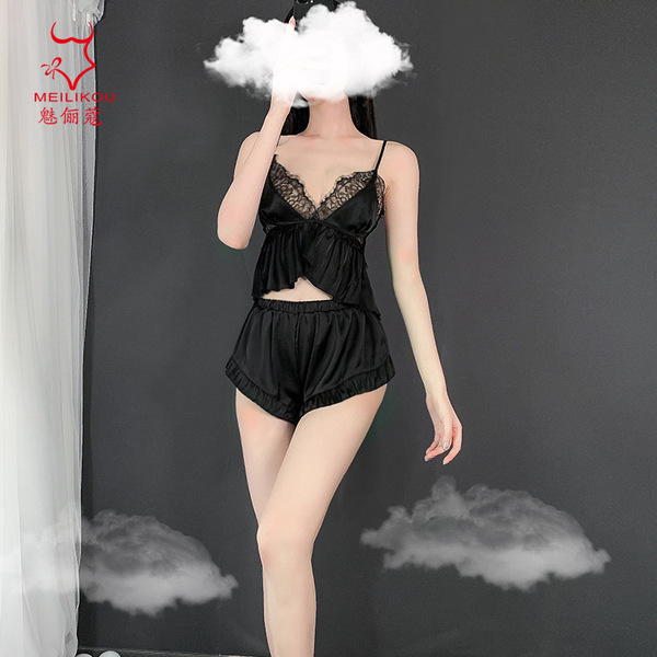 Sexy lace sleepwear set for women featuring breathable ice silk, comfortable and alluring nightwear design.