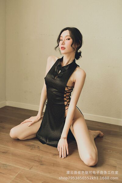 Sexy tie-up split nightwear set with retro cheongsam style design, elegant black satin fabric, perfect for small bust.