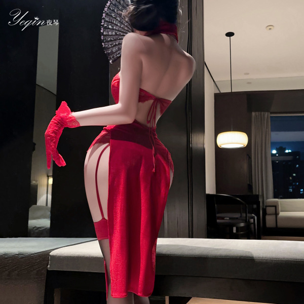 Woman in red silk-look lace flagpole sleepwear set, back view, elegant and seductive no-remove lingerie for women.