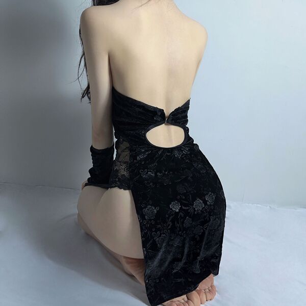 Vintage lace backless velvet erotic lingerie set featuring high-slit retro qipao design, perfect for passionate nights.