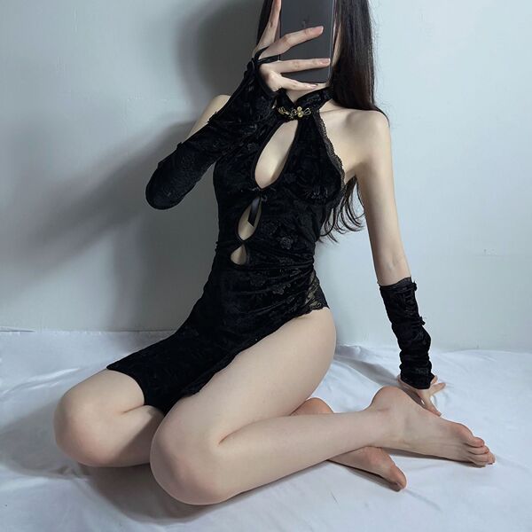 Vintage lace backless velvet erotic lingerie set featuring high-slit retro qipao design, perfect for passionate nights.