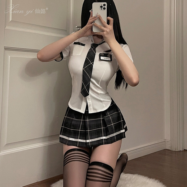 Sexy student-style jk uniform with plaid skirt and tie, perfect for women seeking a tight fit and seductive look. plus size a...